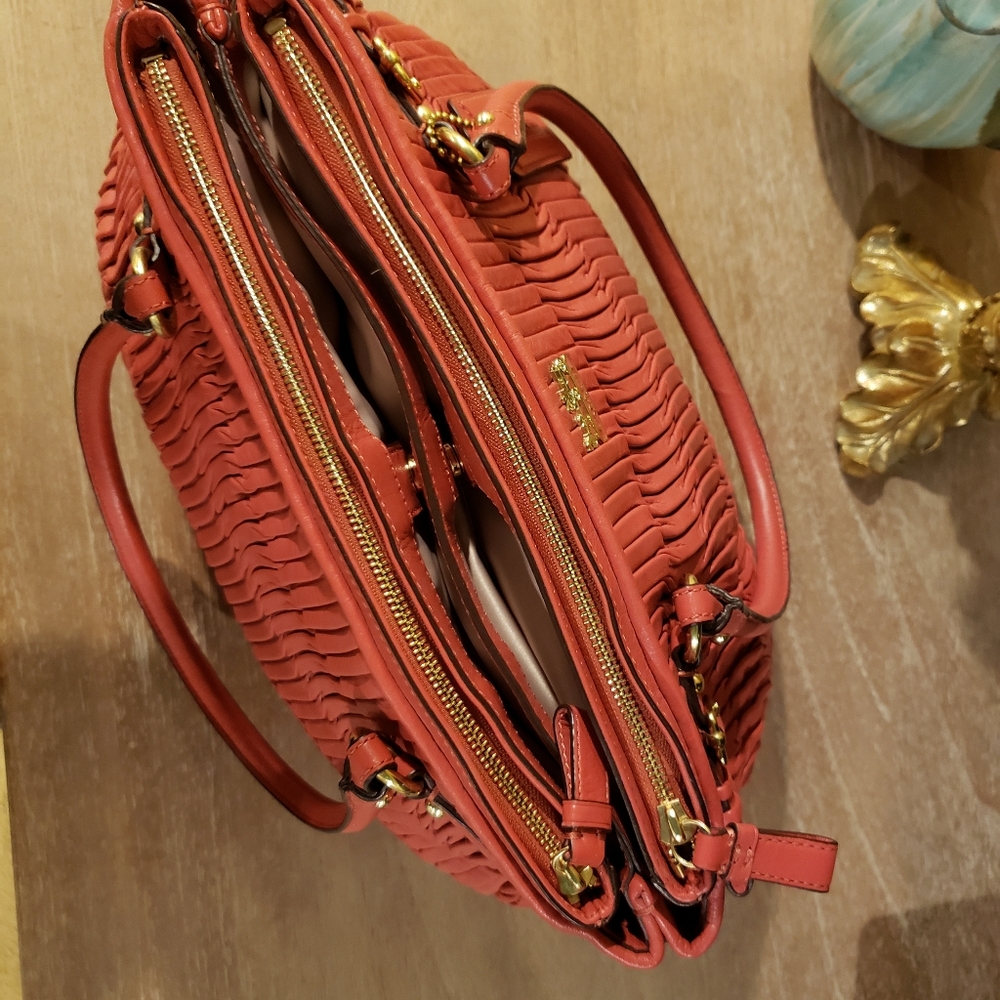 Coach Madison Gathered Leather Sophia Satchel – Vermillion Red w/ Dust Bag NWOT! - Picture 4 of 10